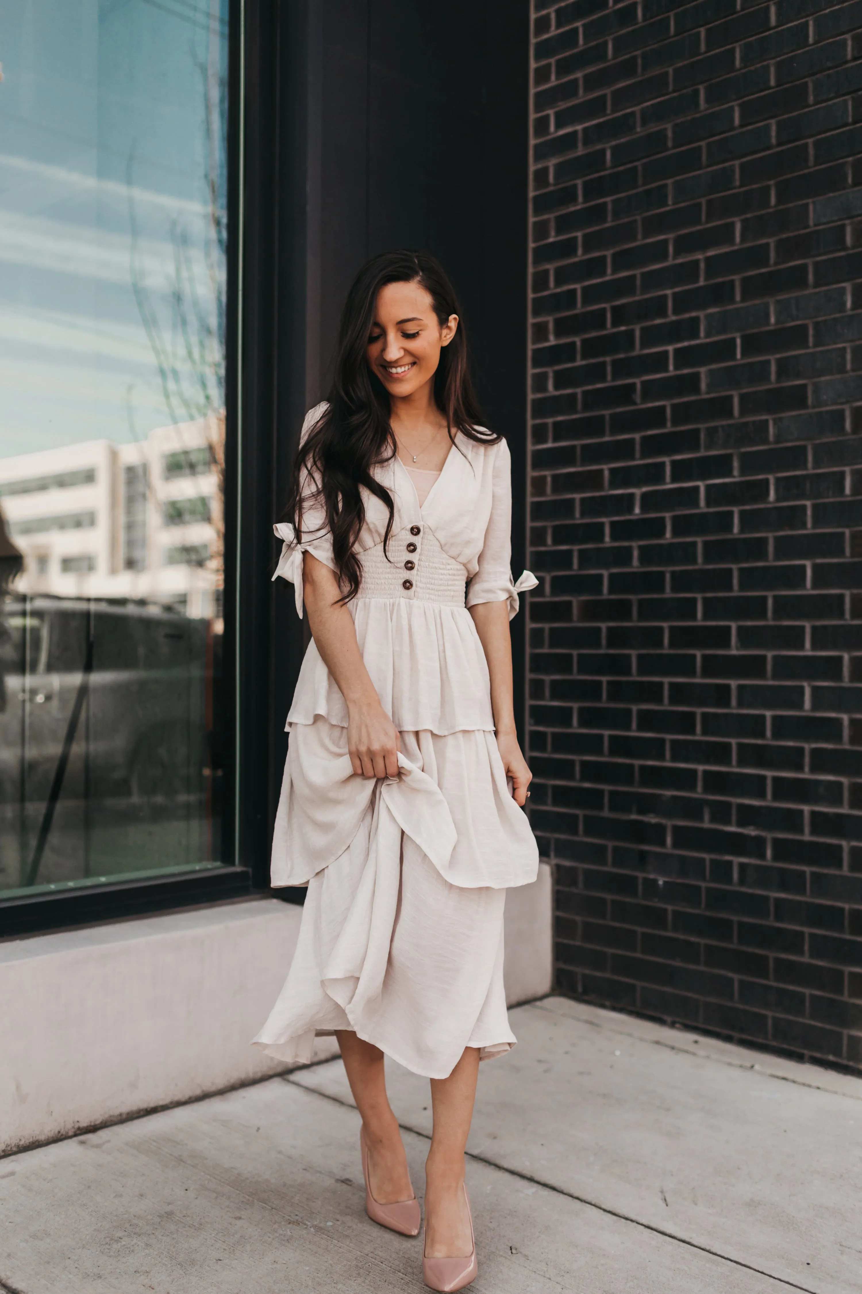 Emilia Midi Dress in Champagne