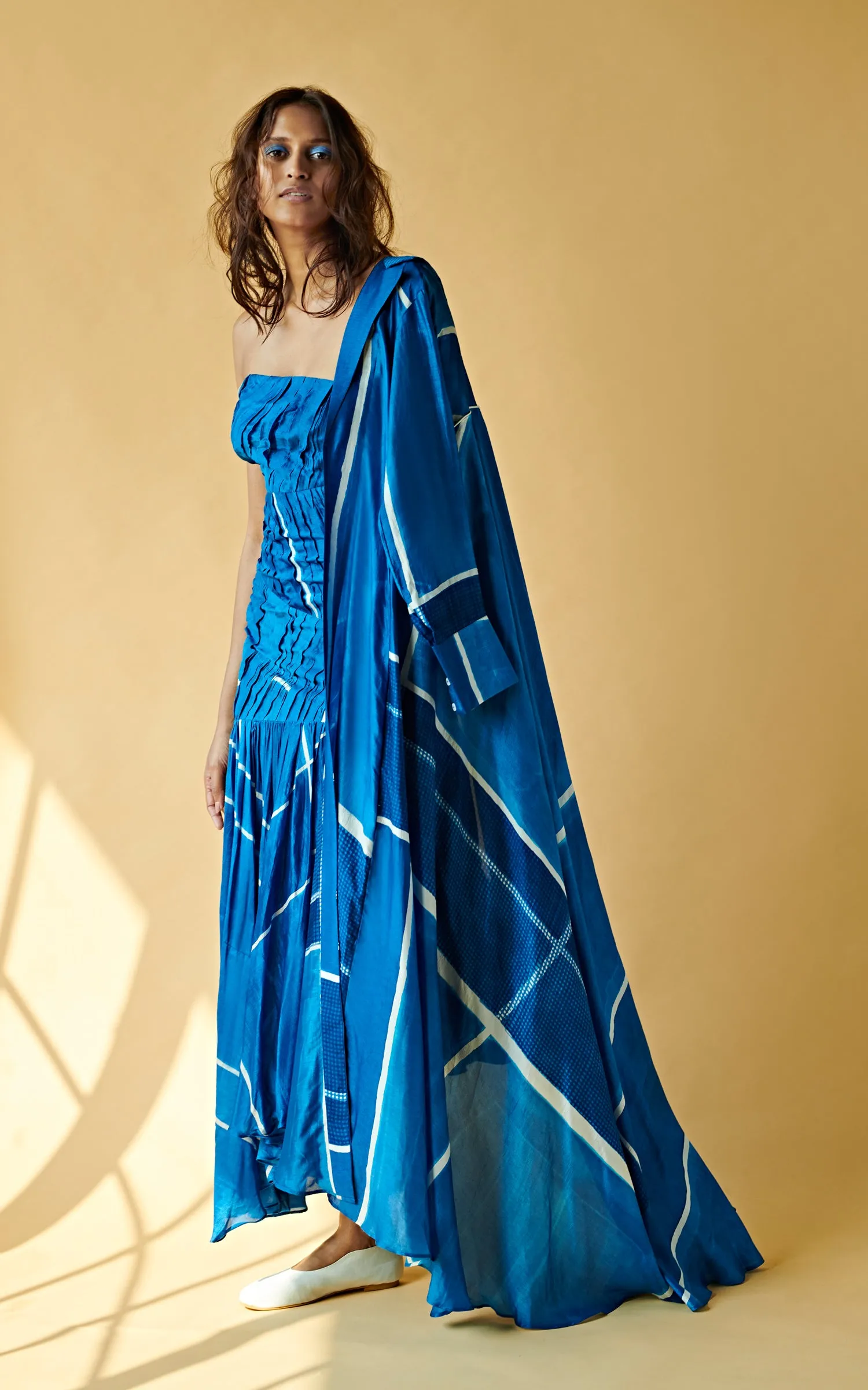 Fitted Long Dress With Pleating Texture